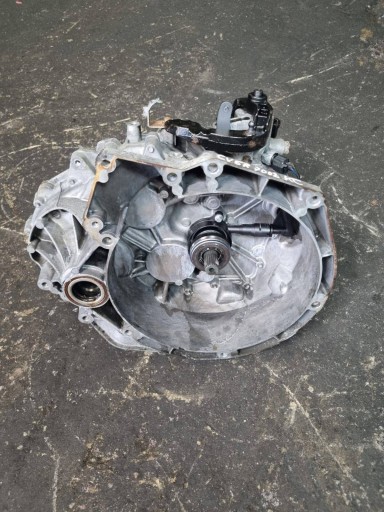 Manualna Getriebe 6 getriebe Ford C-MAX II FOCUS III 1.0ECOBOOST CV6R7002KC #