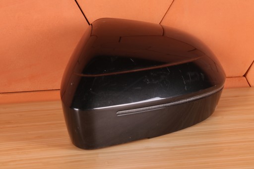 BMW G60 G61 G70 cover mirrors left indicator ANGLIK RHD colour A90