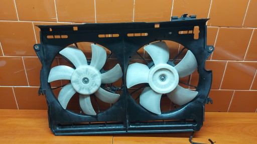 obal ventylátora ventilátor chladiče TOYOTA AVENSIS T25 06- LIFT 2,2