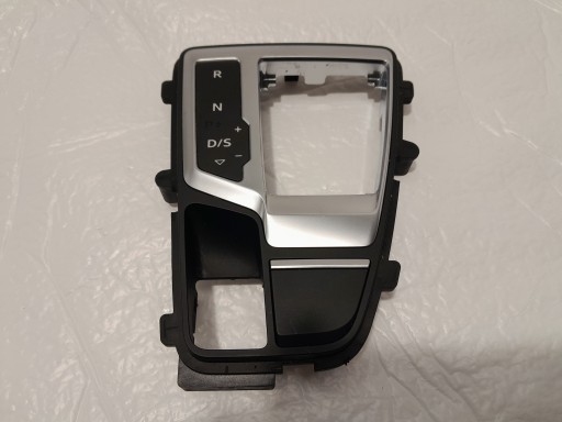 AUDI Q5 80A RAHMEN PANEL Schalt getriebe 80B713111C