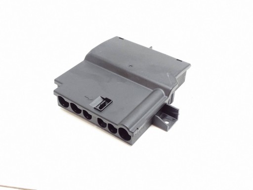 module control unit ZASILANIA ROZDZIELACZ PRADU AUDI A8 D5 4N 4N0937513A