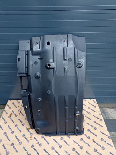 КРИЛО КОЛІСНОЇ АРКИ SCANIA R S 2599544