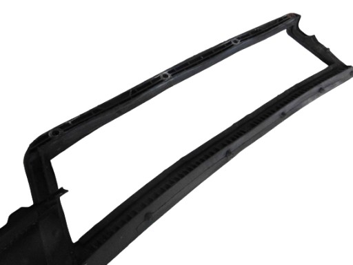 A1408300613 - MERCEDES CL 140 ПРОКЛАДКА ОБЛИЦЮВАННЯ КАПОТА ЦЕНТР