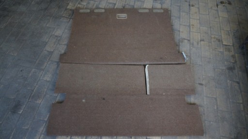 ОТДЕЛКА ПОЛА БАГАЖНИКА БЕЗ VOLVO 740 760 940