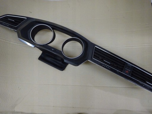 VW TIGUAN II РАМКА ЛІЧИЛЬНИКА РЕШІТКА ДЕКОР