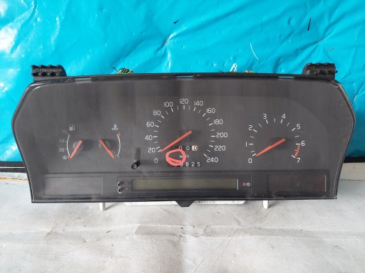 kilometar sat brzinomjer sat VOLVO 850 2.5 B 9442046