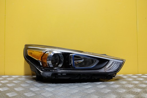 92102-G2020-PRAWA - Hyundai ioniq 2016- лампа фари звичайна лінза синя r usa