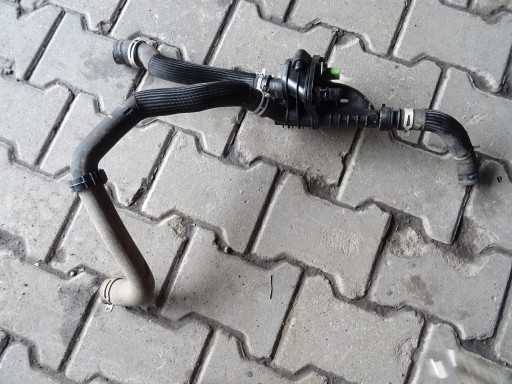 968458980 - Partner III 1.6 HDi корпус термостата шланг рідини