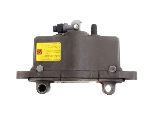 B13578 - Левый патрон петли капота BMW F10 F11 F01 до 2011