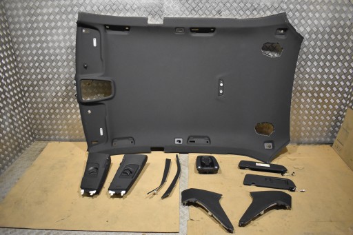 ІДЕАЛЬНИЙ КОМПЛЕКТ СТОЛОВ ДЛЯ СТЕЛІ. AUDI Q8 1