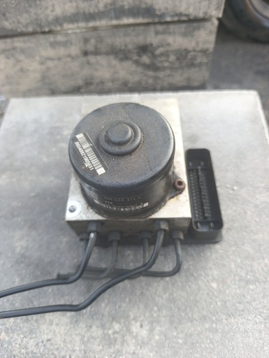 VW T5 pump ABS control unit 7H0614111L 7H0907379L