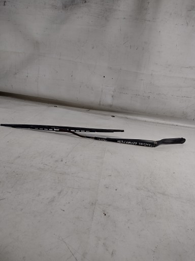 wiper arm left front Hyundai Trajet