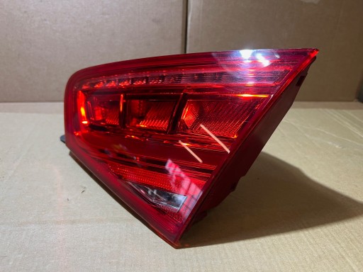 AUDI A8 D4 light right rear right rear part to the bonnet USA 4H0945094A