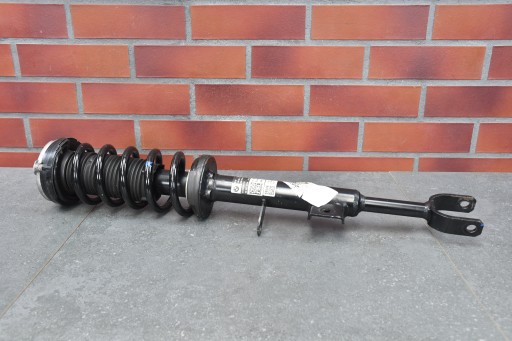 shock absorber right front front BMW 5 G60 5A135A8 22580km 530e 30e