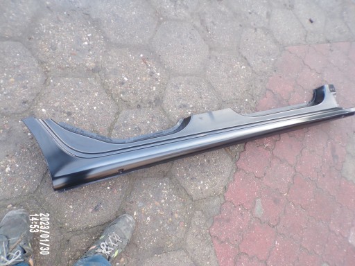 657 - Поріг Skoda Scala правий новий оригінал