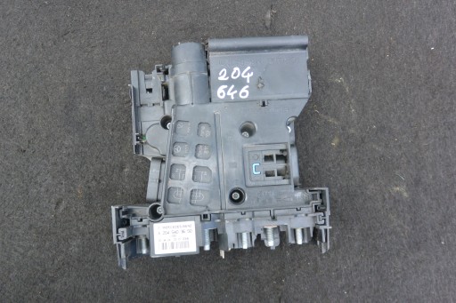 BORNE POUR BATTERIE PIROTECHNICZNA MERCEDES W204