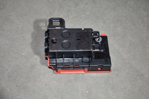 IDEALNY ROZDZIELACZ PRADU BMW G70 G60 1