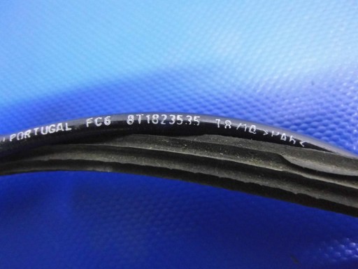 Câble Levier pour l’ouverture du capot 8T1823535 AUDI A5 S5 8T 07-17R