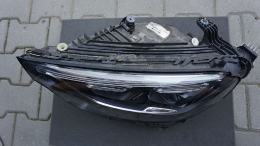 MERCEDES GLC X 254 - left light DIGITAL LED EUR