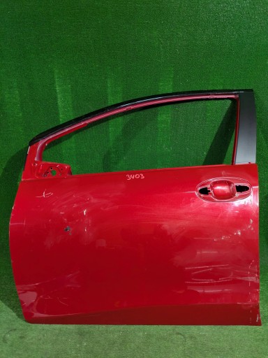 dveře přední levé levý předek TOYOTA YARIS III NR.3403