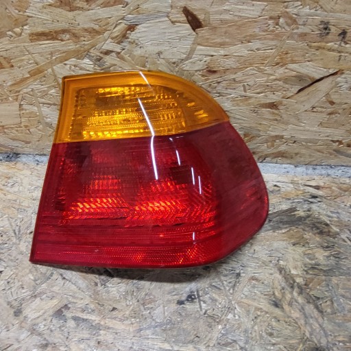 BMW E46 3 III Feux phare Droite Droit Arrière 8364922