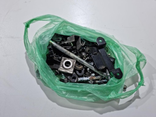 YAMAHA YZF 125 БОЛТ РАЗБОРКА 14-18