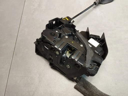 Renault Grand scenic IV lock right rear part 825022352R