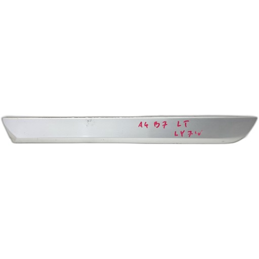 moulding lower door left rear part AUDI A4 B7 LY7W