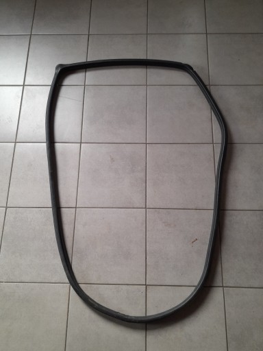 УЩІЛЬНЮВАЧ ДВЕРЕЙ КУЗОВА ЛІВИЙ ЗАДНІЙ HONDA CRV III