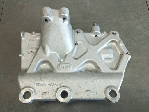 Mercedes B-KLASA W246 W242 engine mount 102393198C