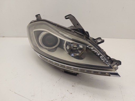 LANCIA DELTA III 3 REFLEKTOR light right front XENON EUROPA