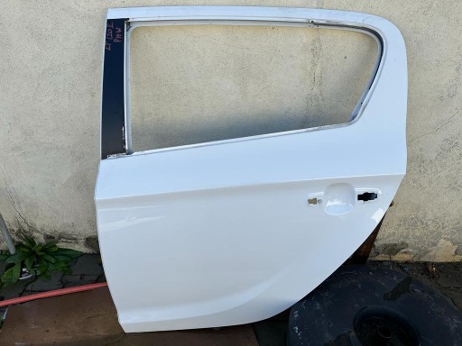 HYUNDAI I20 LIFT Tür links heck links PHW 5D 2012