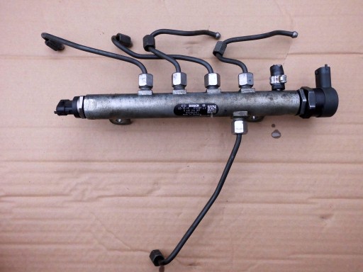 ЛИТЬЕВАЯ ПАНЕЛЬ OPEL ZAFIRA B 1.9 CDTI 55200251