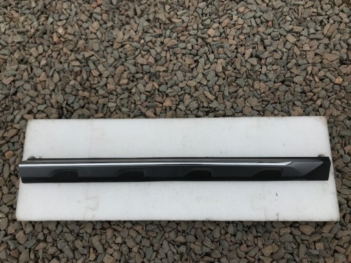 BMW X3 G01 правая планка передней двери X LINE 18-