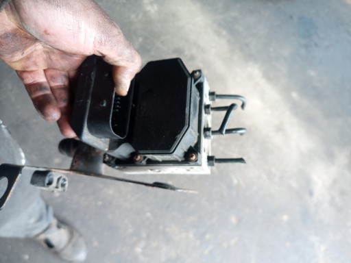 Насос ABS ESP VOLKSWAGEN SEAT SKODA 6q0614117e