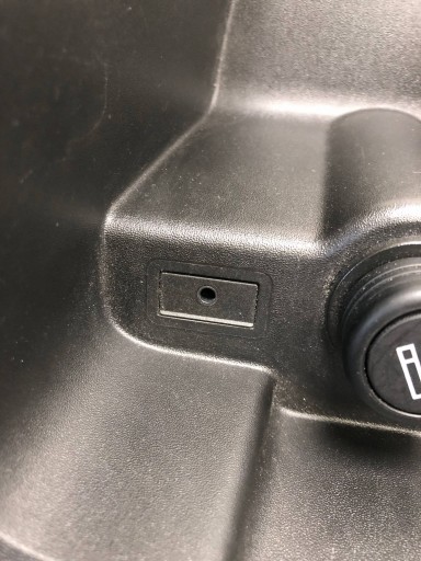 ZAPALNICZKA passenger compartment AUX OPEL ASTRA J KOMBI 13262613