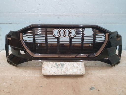 4KE807437 - Передній бампер audi e-tron 4ke