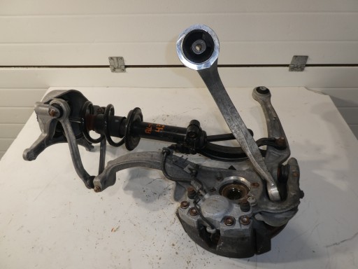 AUDI A4 B8 achsträger vorne 8K0413 L