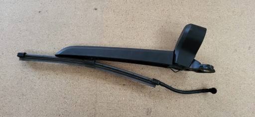 30747569 31696677 - VOLVO V60 II 18^ важіль склоочисника задній ориг