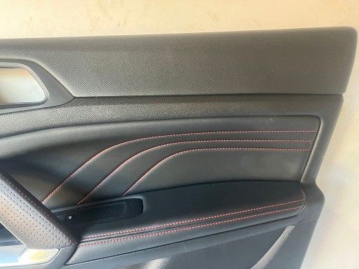 side door right front PEUGEOT 308 T9 GT LINE red NIC leather DENON