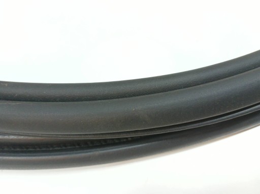 gasket door right front of the passenger bodywork Volvo V60 II (2018- )