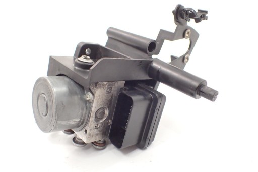 121620 - BMW F 750 GS 18-головний гальмівний насос ABS