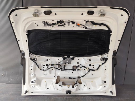 PEUGEOT 2008 II boot doors KAMERA complete DEMONTAZ