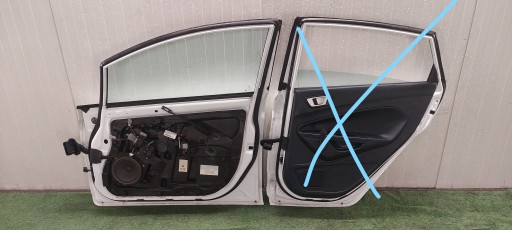 Tür rechts vorne FORD FIESTA MK7 LAK: H9