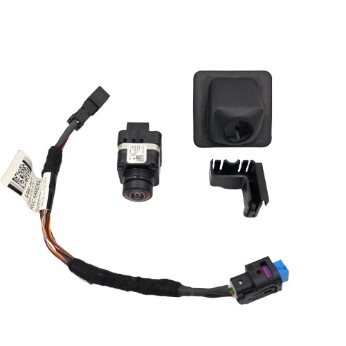 5WA.980.556.F 2K7980561 - Камера заднего вида vw caddy iv 5wa980556f корпус кабель оригинал хорошее состояние