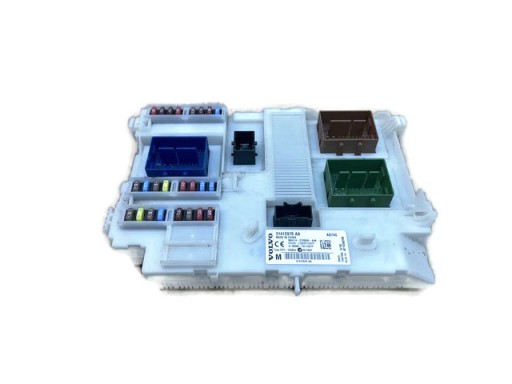 БЛОК ПРЕДОХРАНИТЕЛЕЙ VOLVO V60 LIFT CEM МОДУЛЬ 31412970