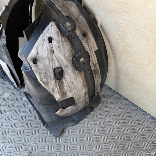 mudguard front right CITROEN C4 X C4 III 2022 ROK 9831258480