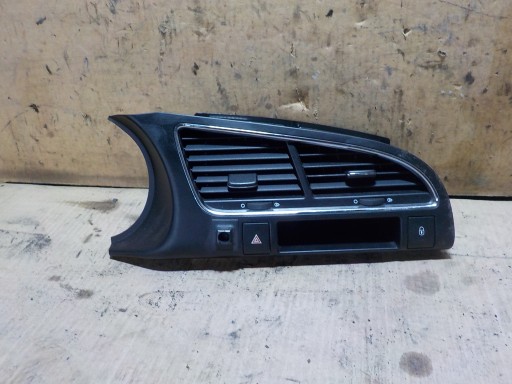 9685023677 - ВЕНТИЛЯЦІЙНІ РЕШІТКИ ЦЕНТР PEUGEOT 3008 2.0 HDI