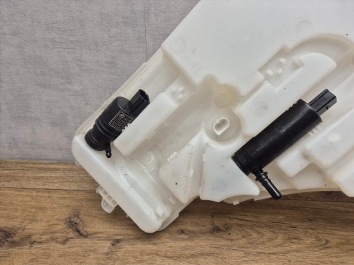 BMW F30 F31 F32 F33 F36 tank washer fluid tank XENON 7241679