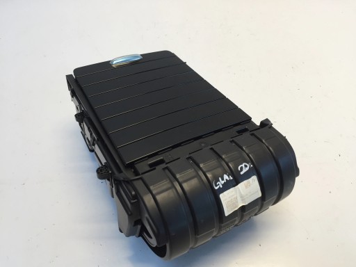 A1776806001 - MERCEDES GLA II h247 коробка для зберігання тримач чашки